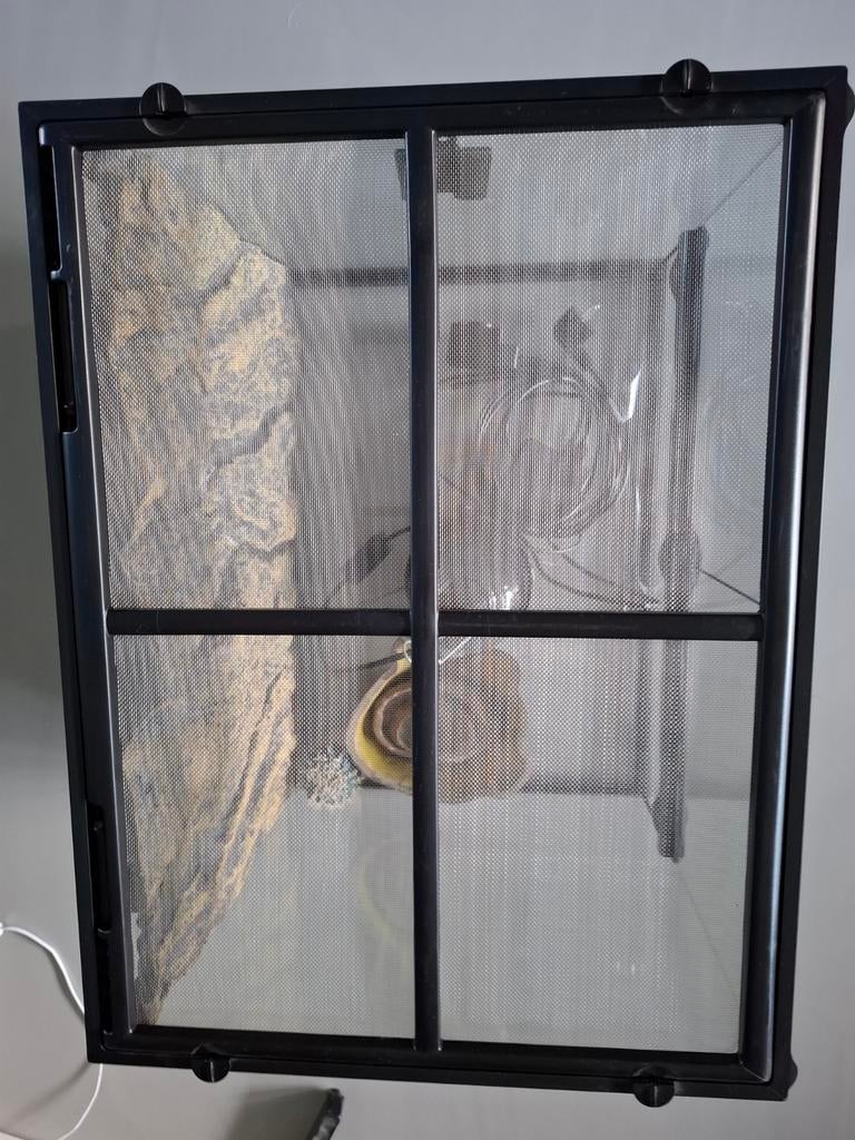 Exoterra terrarium 60x45x45, Dieren en Toebehoren, Reptielen en Amfibieën | Toebehoren, Ophalen, Zo goed als nieuw