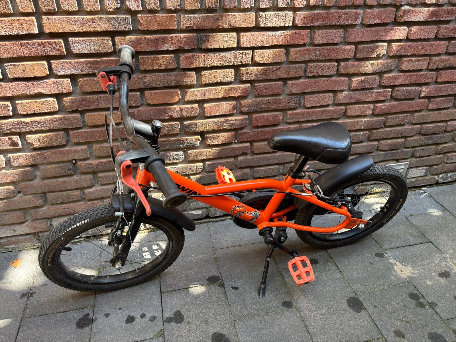 Btwin Robot 500 16 inch kinderfiets, Ophalen, Gebruikt, Velgrem, 16 tot 20 inch