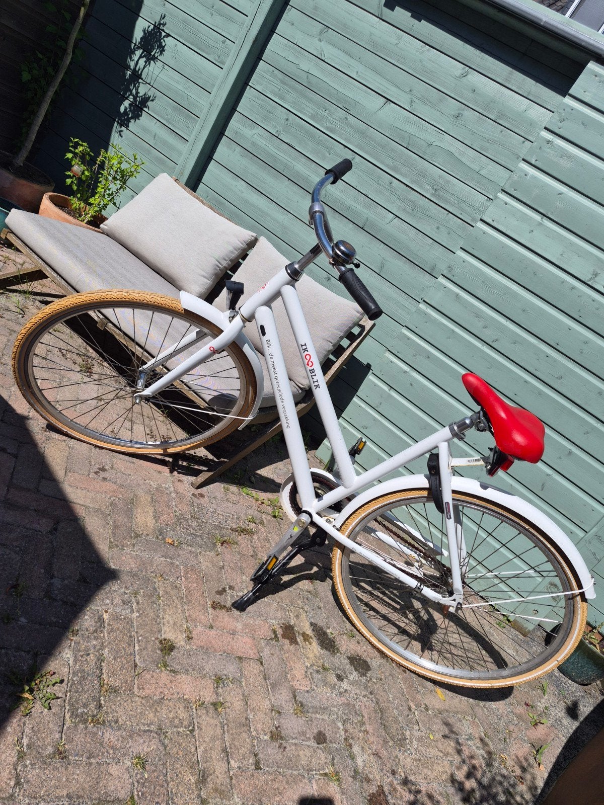 Stevige witte stads fiets, Fietsen en Brommers, Fietsen | Dames | Damesfietsen, Overige merken, Terugtraprem, Ophalen