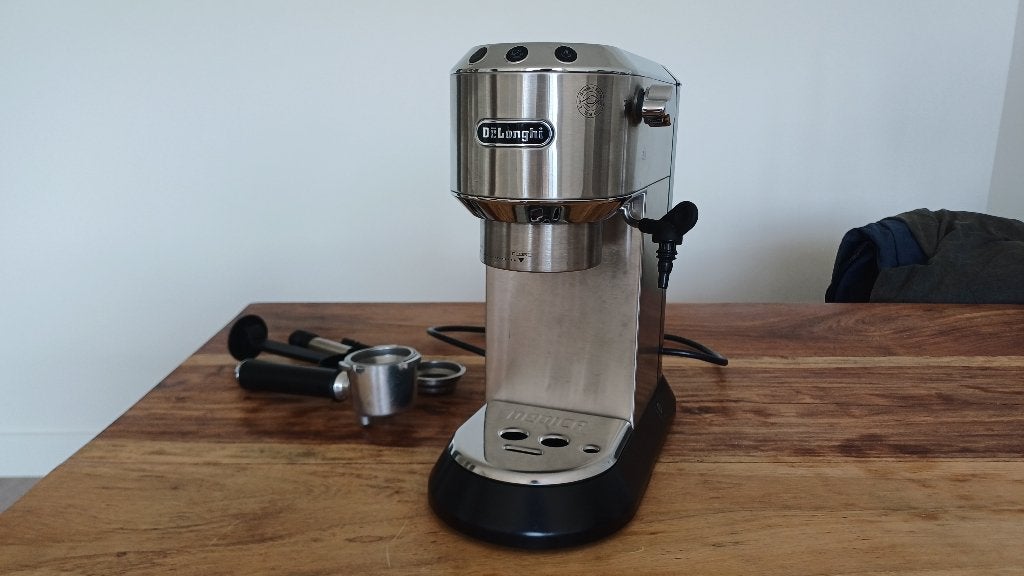 De'Longhi EC685.M, Ophalen, Afneembaar waterreservoir, Gebruikt, Koffiemachine