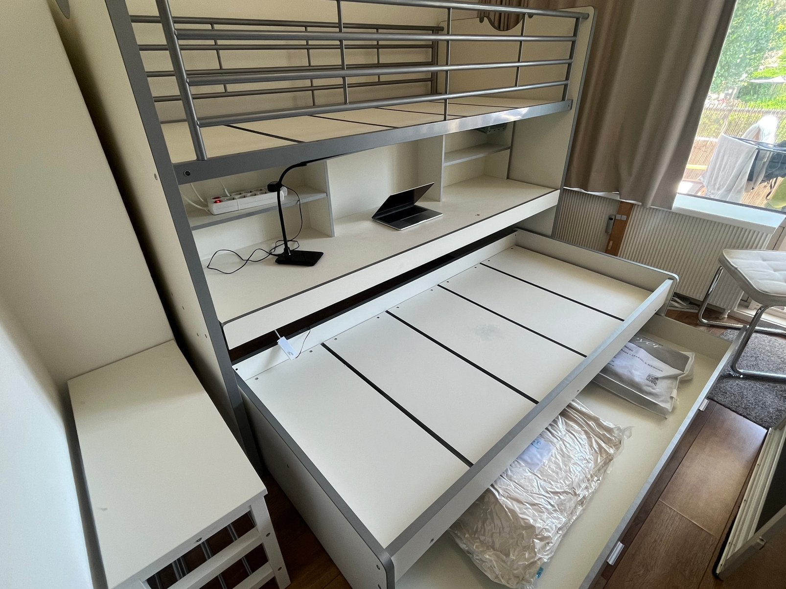 Stapelbed/hoogslaper met uitschuifbaar bureau & opbergruimte, Ophalen, 90 cm, 160 tot 180 cm, Tweepersoons