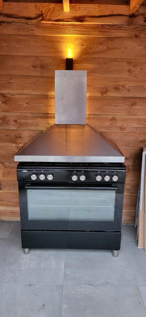 5-pits gasfornuis met oven en afzuigkap, Ophalen, Gebruikt, 60 cm of meer, Gas