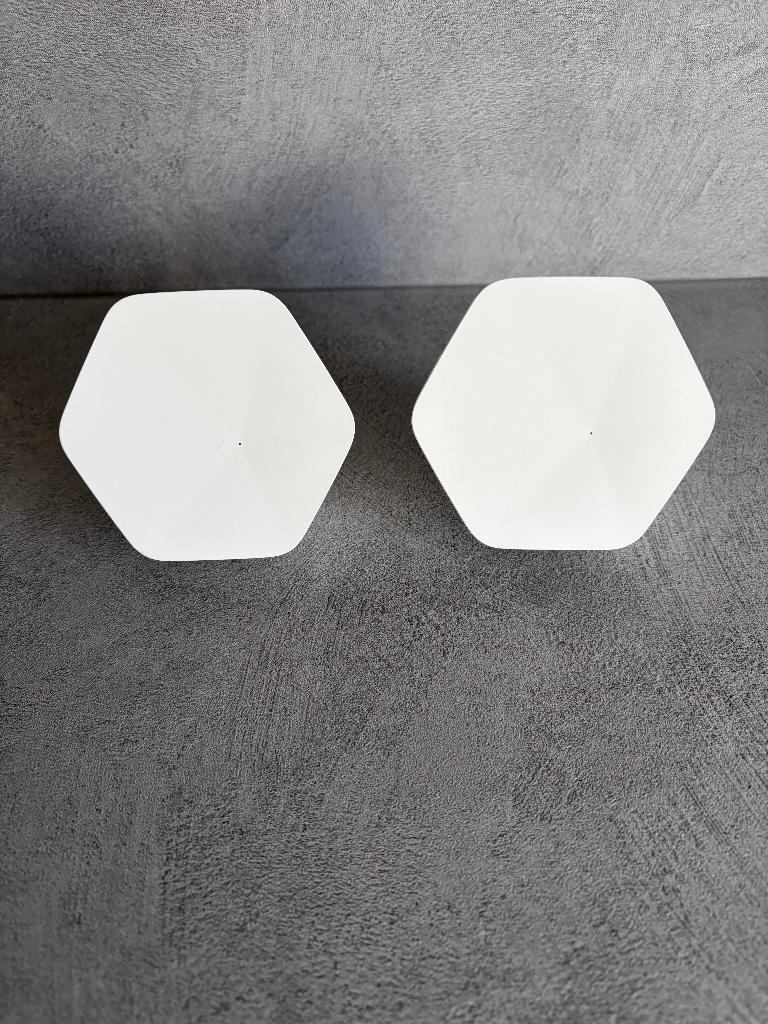 Ziggo Wifibooster Pod - 2x, Ophalen of Verzenden, Zo goed als nieuw, Ziggo pods - WiFi versterkers