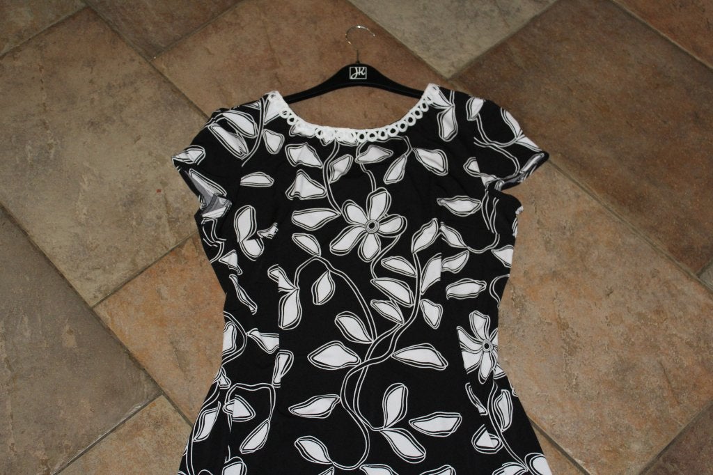 Joseph Ribkoff getaillerde chique wit/zwarte jurk mt 44, Kleding | Dames, Meerkleurig, ., Maat 42/44 (L), Joseph Ribkoff