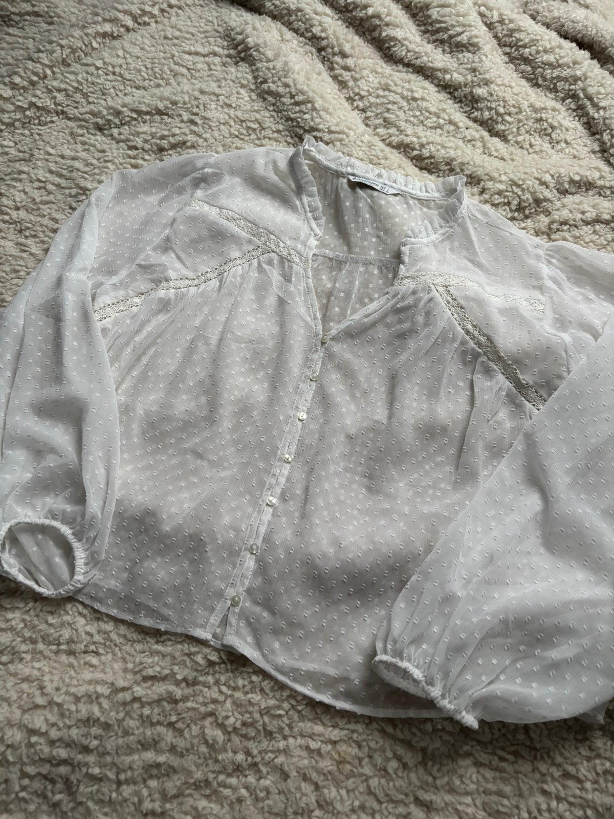 NIEUWE blouse van Stradivarius mt L, Kleding | Dames, Blouses en Tunieken, Ophalen of Verzenden, Nieuw, Maat 42/44 (L), Wit