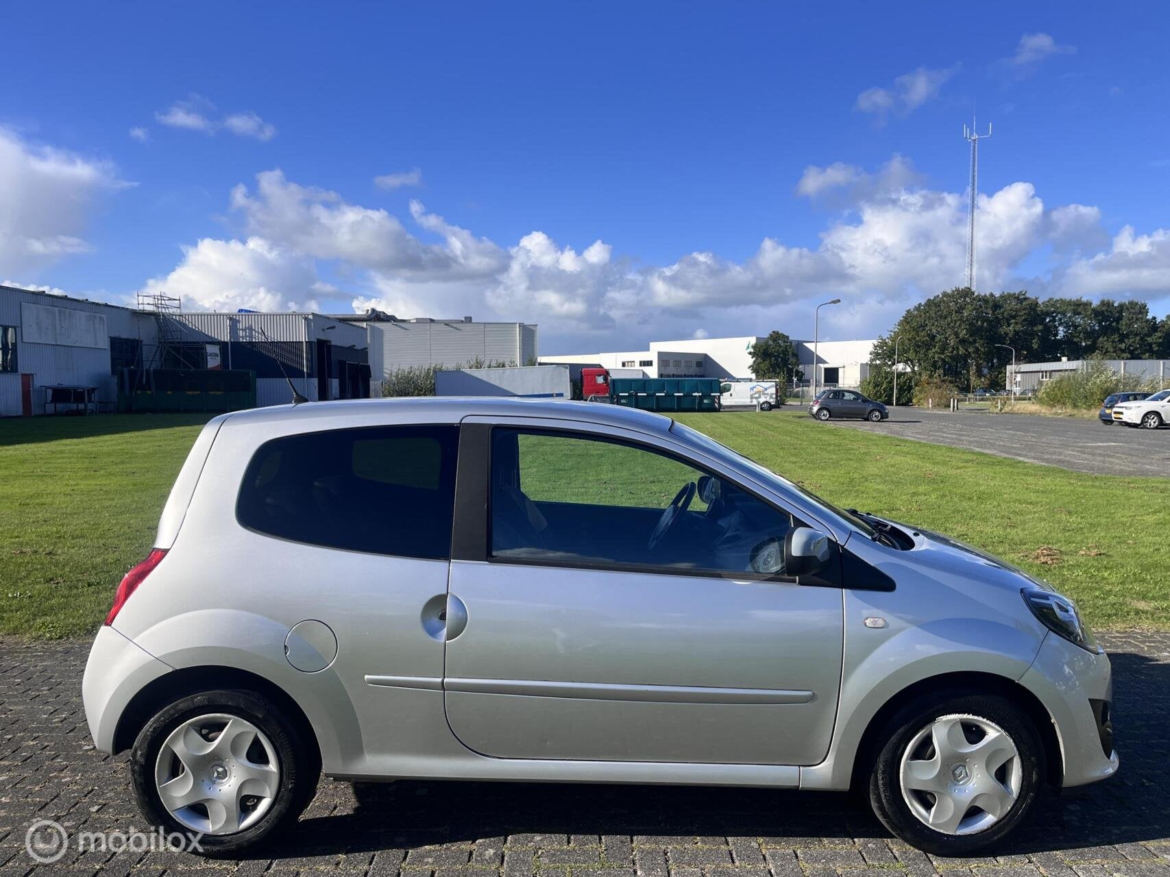 Renault Twingo 1.2-16V Dynamique / Airco / Cruise / APK / NA, Auto's, Gebruikt, 4 cilinders, Origineel Nederlands, Bedrijf