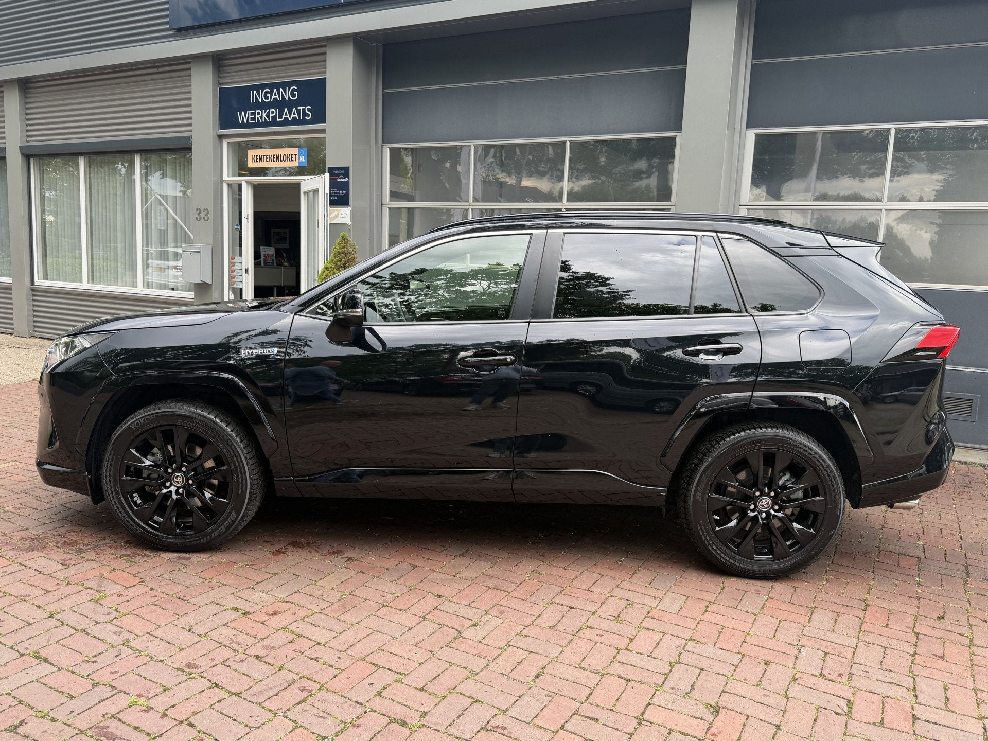 Toyota RAV4 2.5 Hybrid Black Edition | LED | Navi | JBL | AC, Automaat, Gebruikt, 2487 cc, Leder en Stof