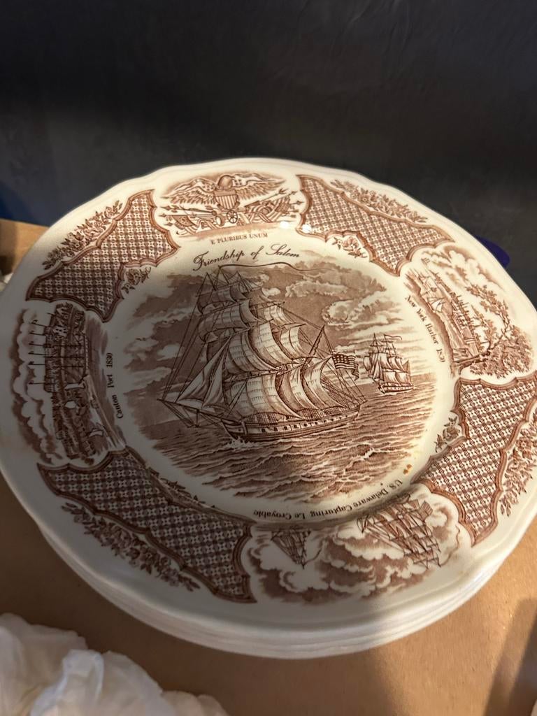Antieke Borden met Scheepsmotieven en Draakdecoratie, Ophalen, Overige stijlen, Bord(en)