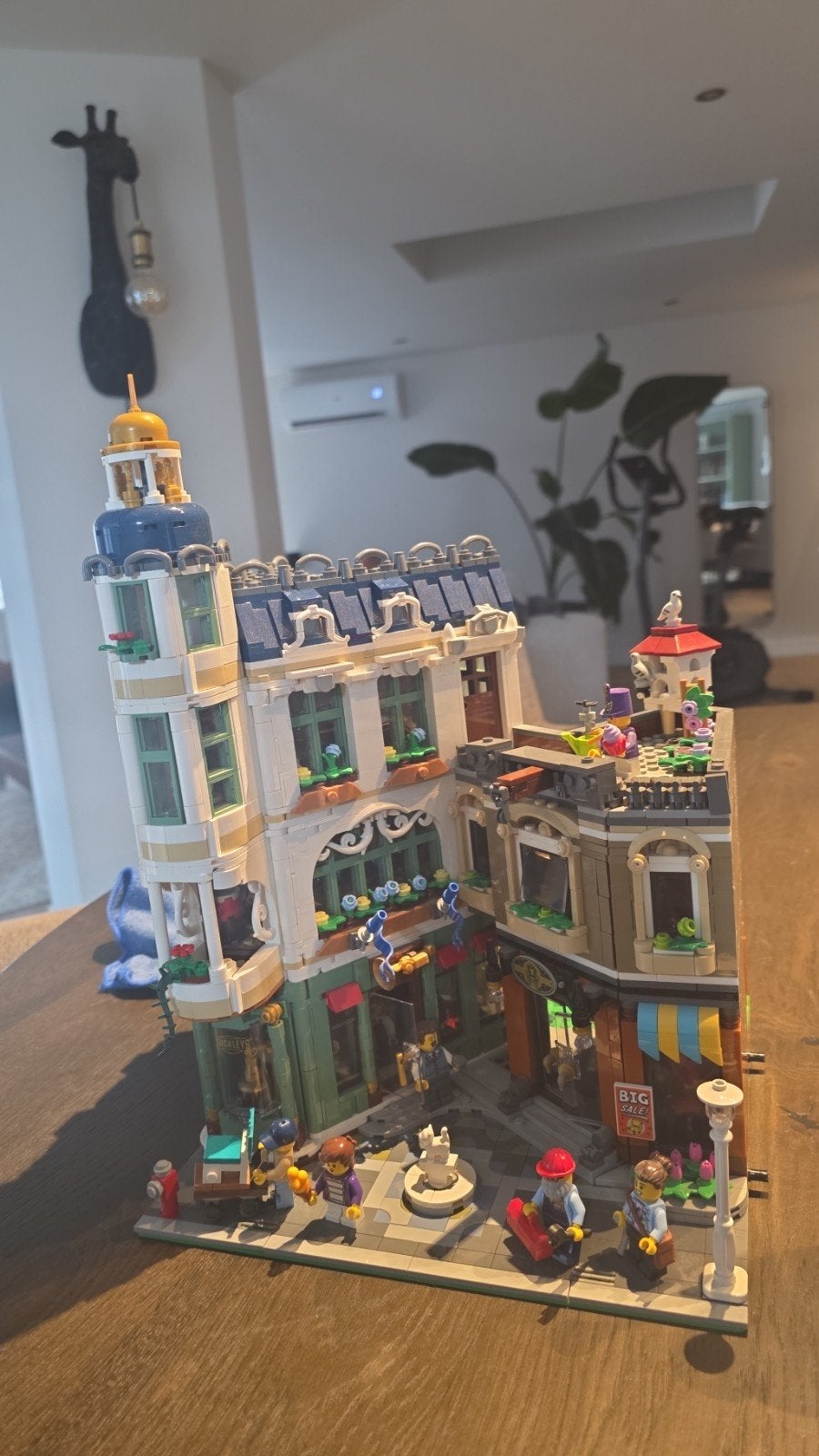 Lego Creator Expert 10255 Montageplein, Kinderen en Baby's, Lego, Ophalen of Verzenden, Zo goed als nieuw, Inclusief instructies