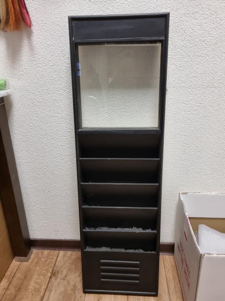 Zwart wandrek, Huis en Inrichting, Woonaccessoires | Krantenbakken en Lectuurbakken, Ophalen of Verzenden, Gebruikt