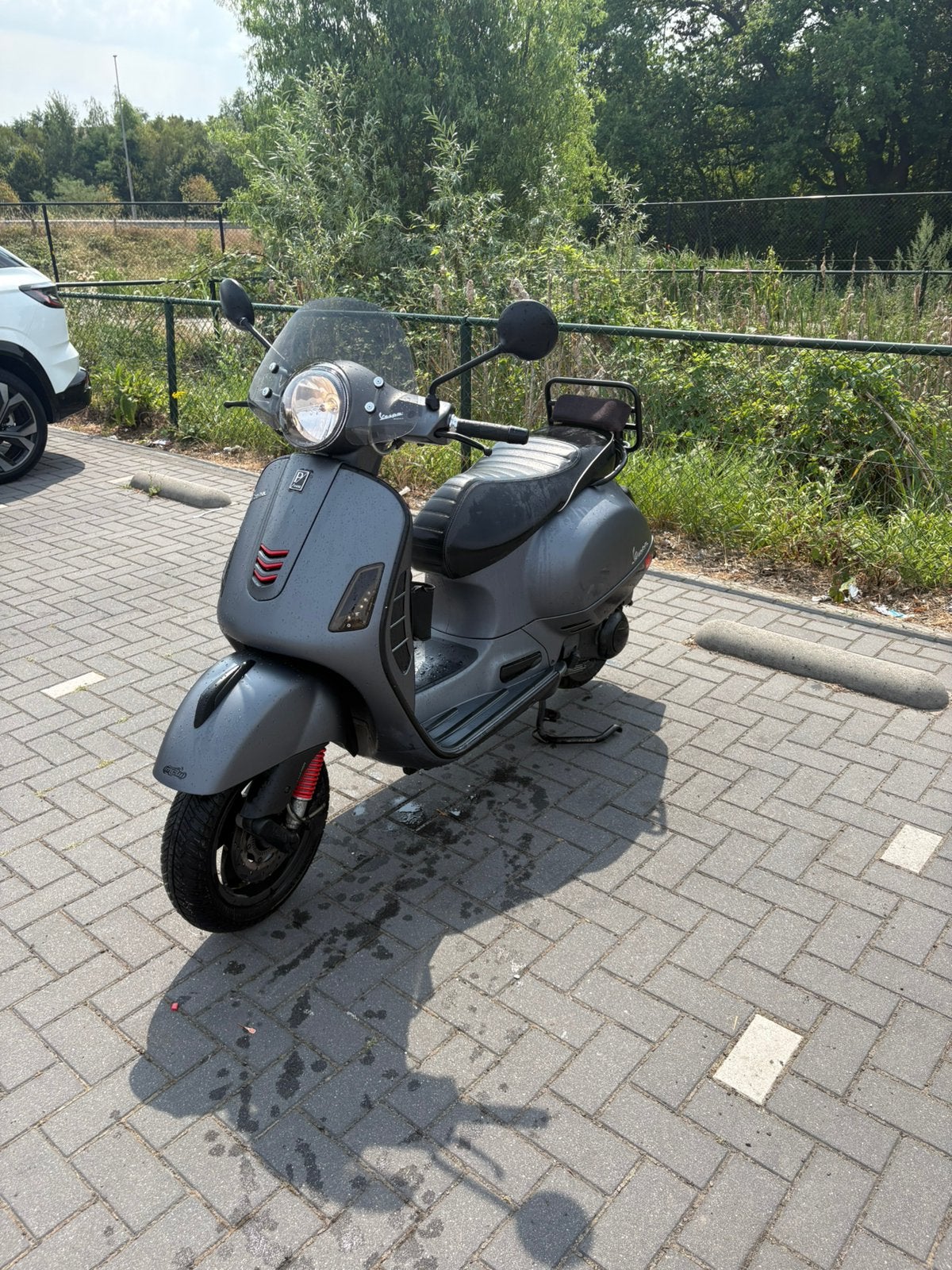 Vespa GTS 300, Fietsen en Brommers, Ophalen, Zo goed als nieuw, Benzine, Vespa