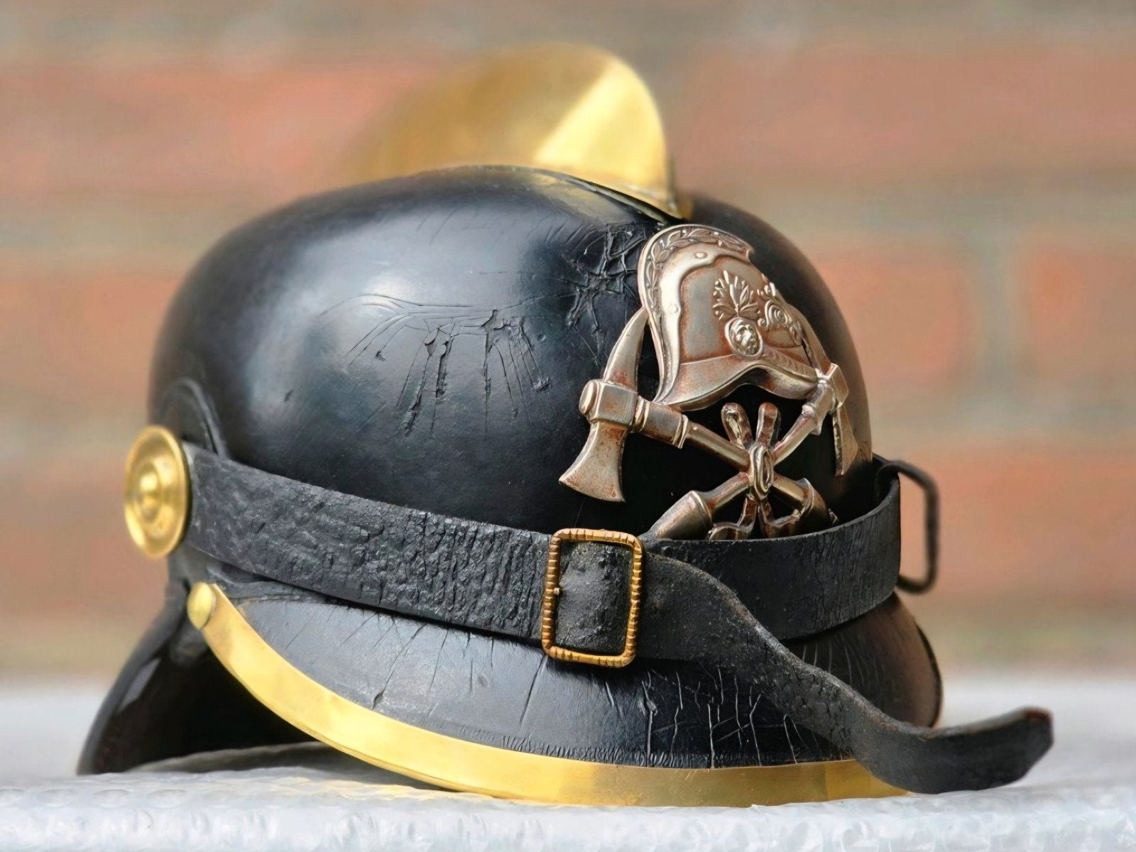 brandweerhelm brandweer Duitsland 1930, Verzamelen, Ophalen of Verzenden, Landmacht, Nederland, Embleem of Badge