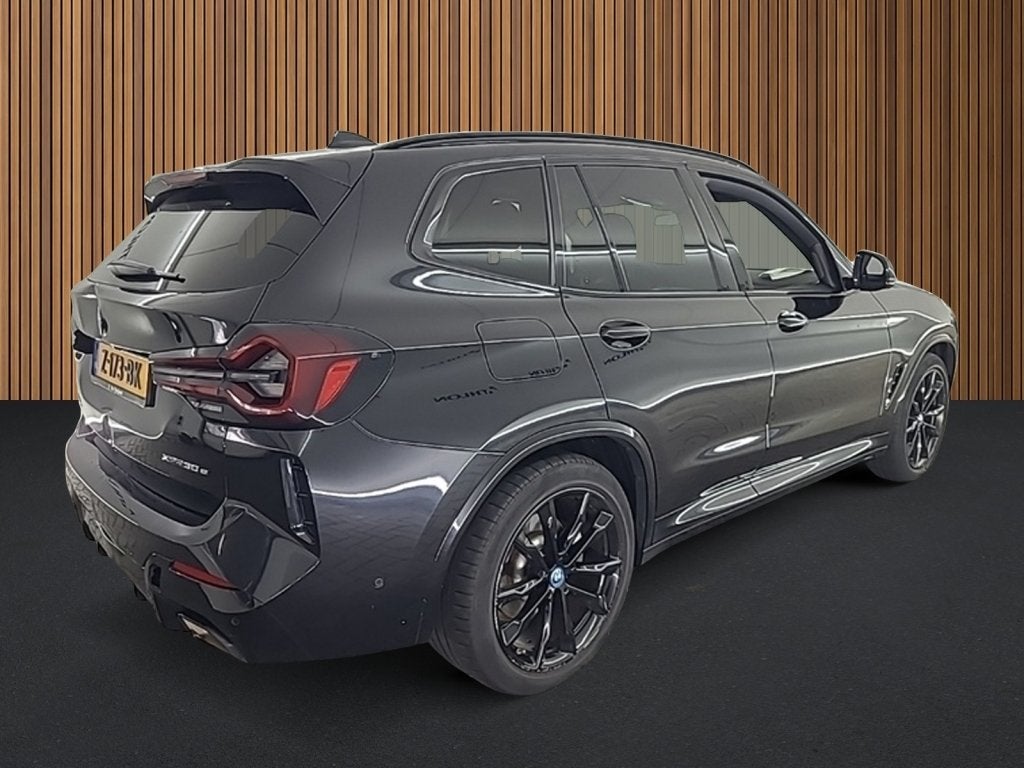 Bmw X3 xDrive30e M-Sport Bns Ed.+ 1e-Eig. & Dealer-Onderh BO, Auto's, Gebruikt, Euro 6, 4 cilinders, Zwart
