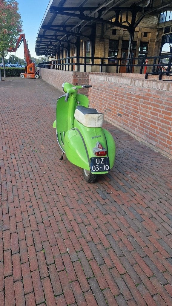 Foto 7 van Vespa VNB 125 1964