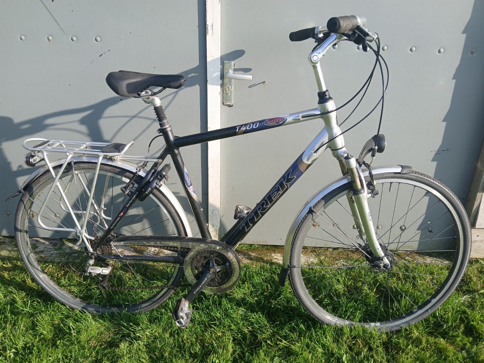Trek Navigator T400 rijklaar 24 versnellingen framemaat 66, 28 inch, Vering, Velgrem, Zo goed als nieuw