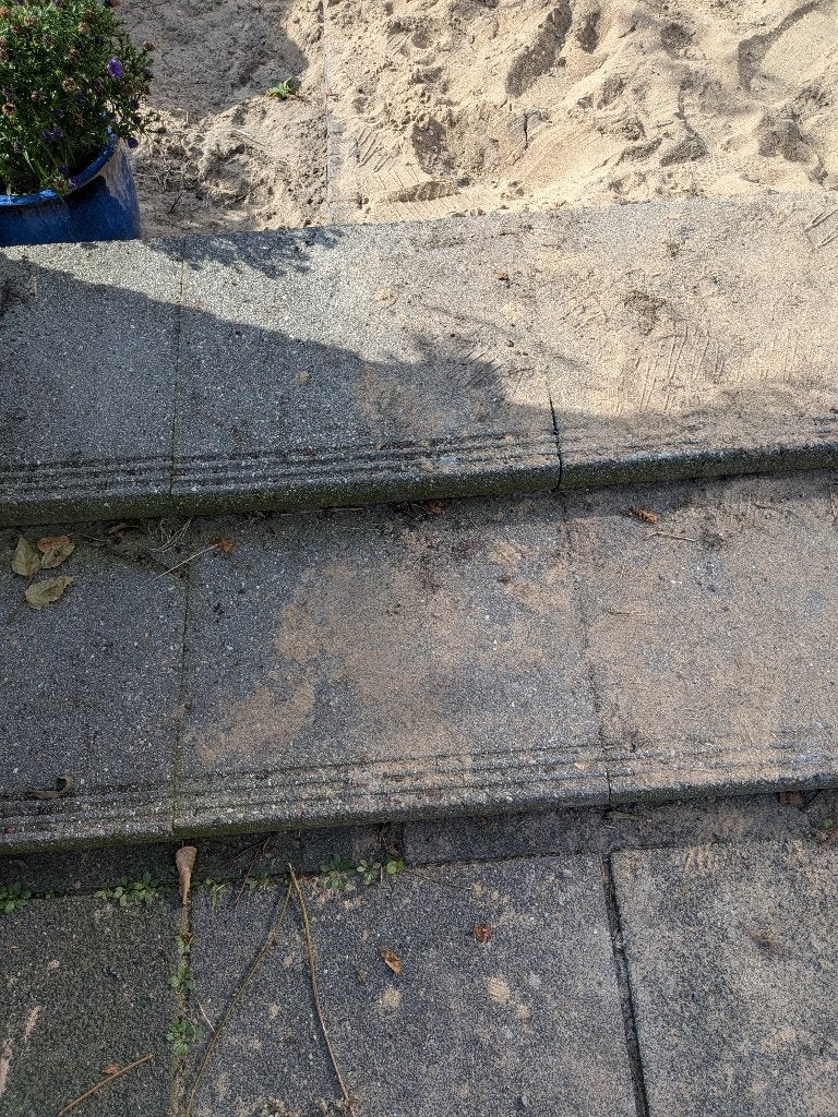 Betontegels plus betonnen trapdelen, Ophalen, Gebruikt, 10 m² of meer, Beton