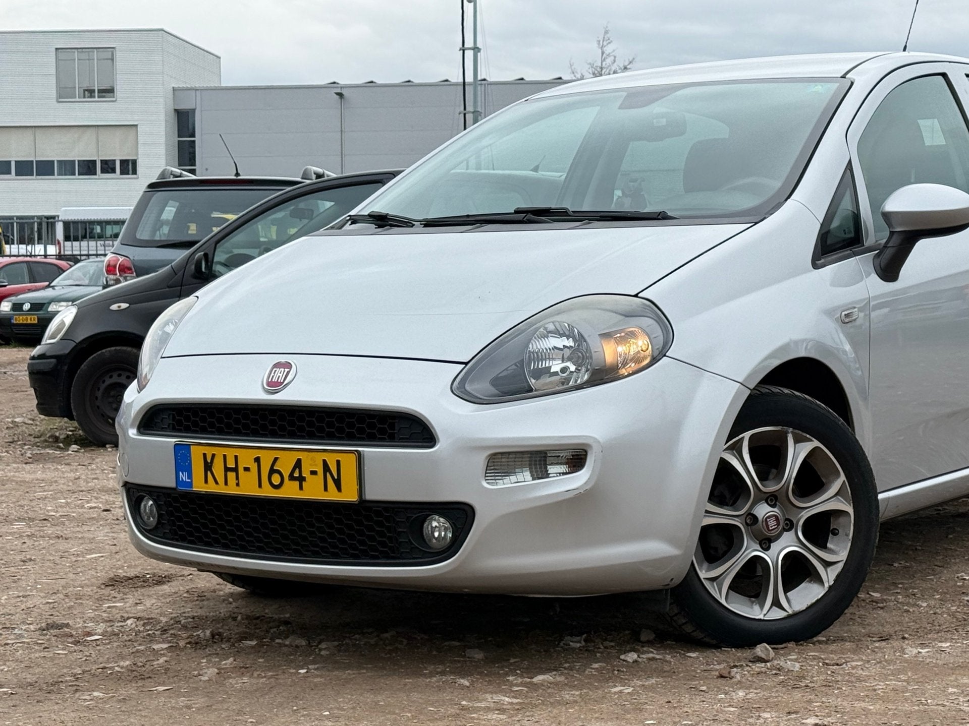 Fiat Punto Evo 0.9 TwinAir Lounge/ ZEER ZUINIG/ LAAG KM, Voorwielaandrijving, Gebruikt, Euro 6, 100 pk