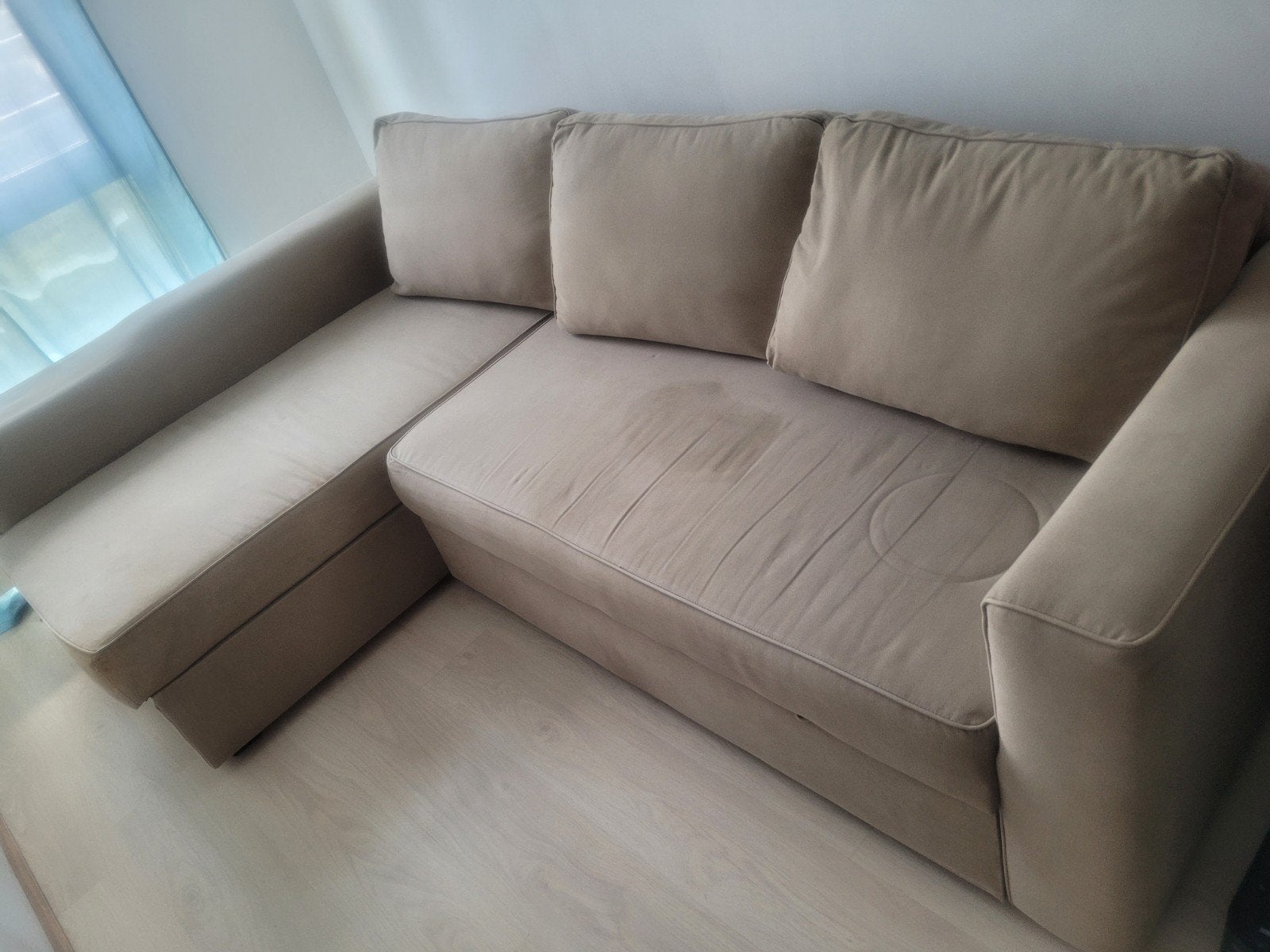 Gratis gebruikte Ikea slaapbedbank met gebruikerssporen!, Ophalen, Gebruikt, Kunststof