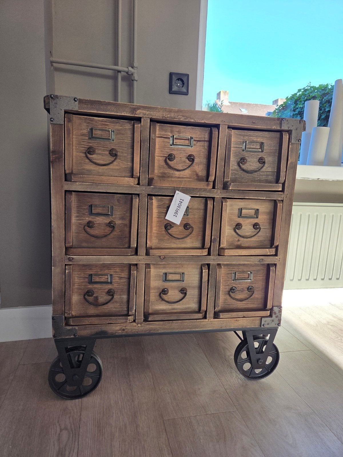 Houten kastje vakken op wielen industrieel, Huis en Inrichting, Ophalen, 5 laden of meer, Nieuw, 50 tot 100 cm