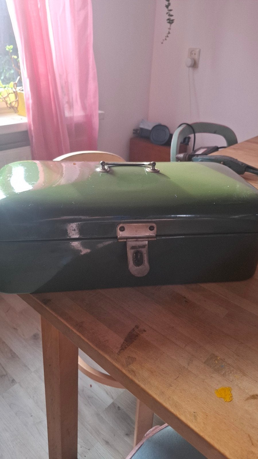 Vintage groene emaille  broodtrommel, Antiek en Kunst, Ophalen of Verzenden