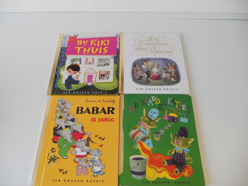 Diverse oude gouden boekjes de Bezige Bij / Rubenstein, Ophalen of Verzenden, Gelezen, Fictie algemeen