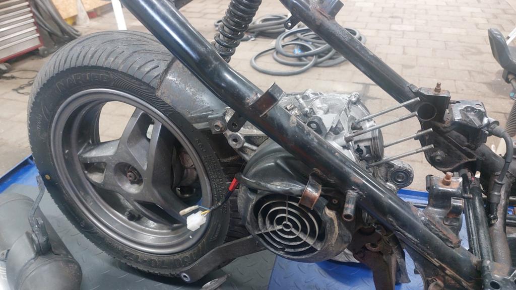 Te koop sym jet euro x 2 takt motorblok, Ophalen, Blok