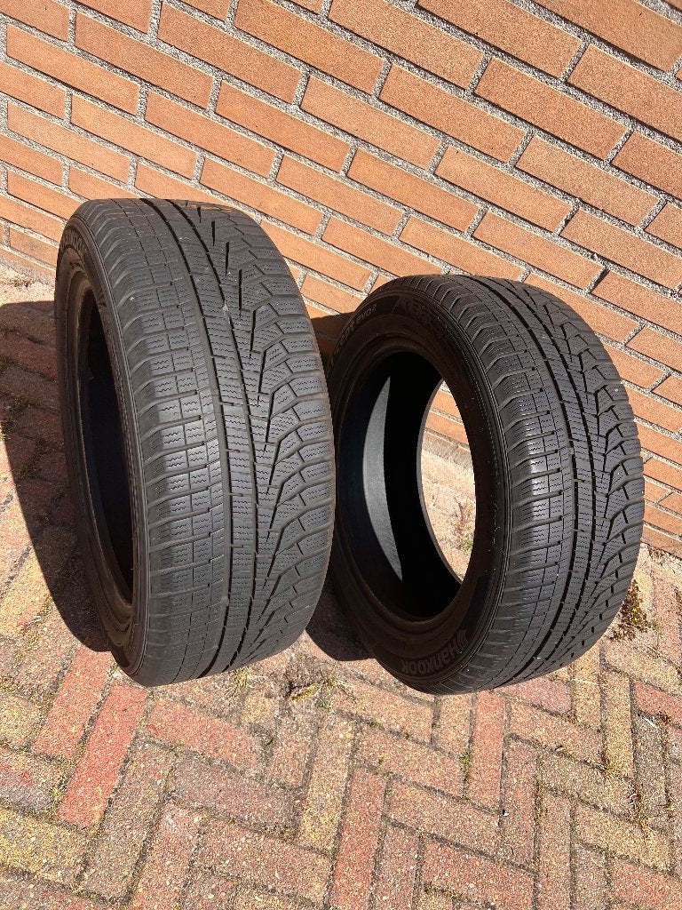 Winterbanden Hankook (2 stuks), Auto-onderdelen, Banden en Velgen, Ophalen, Gebruikt, 16 inch, Band(en)