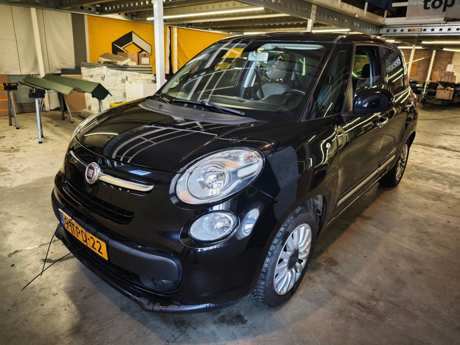 Fiat 500L 0.9 TwinAir Easy Eco | 2014 | 142.800 km | Airco |, Auto's, Fiat, Stof, Euro 6, Zwart, Origineel Nederlands