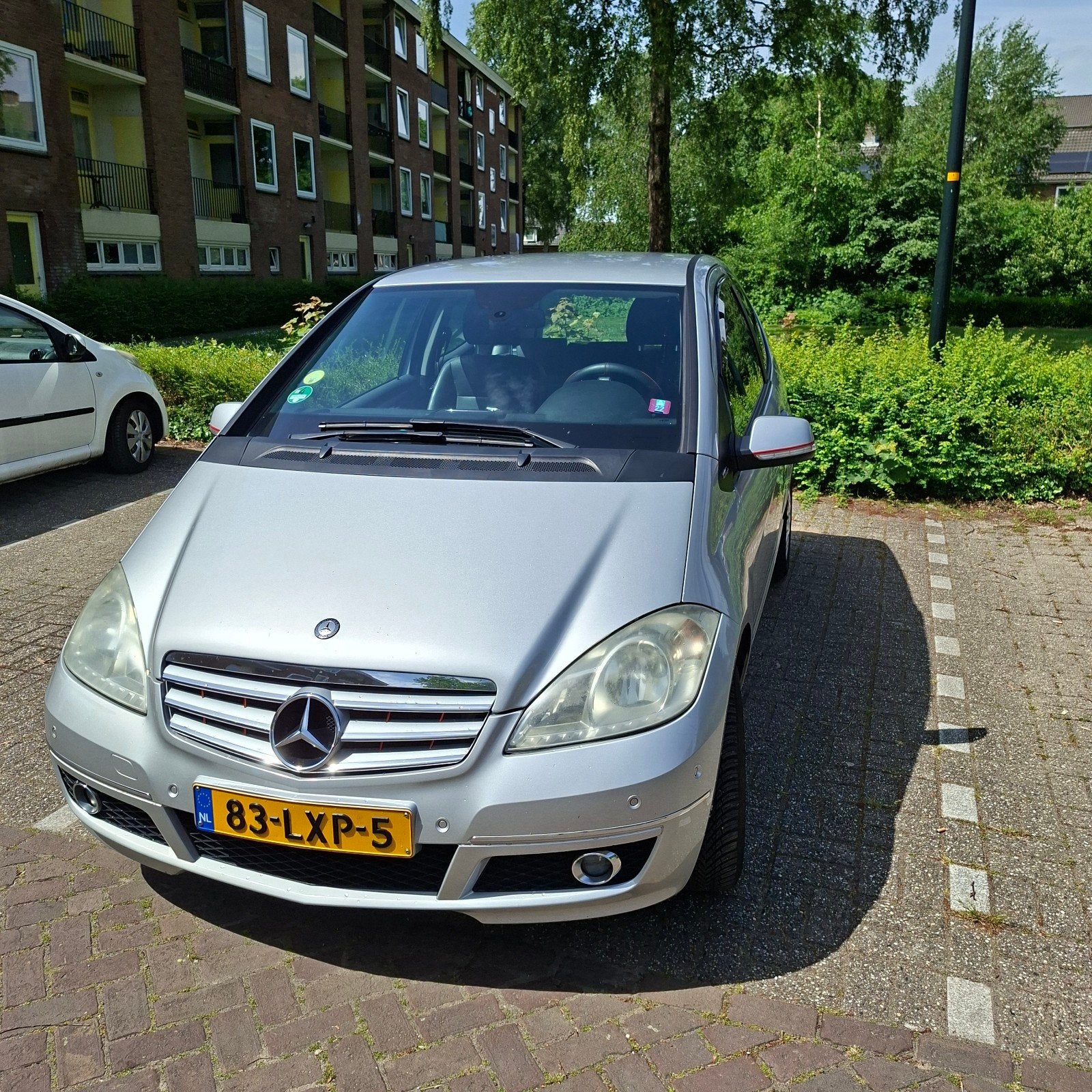 Mercedes-Benz A-Klasse 1.5 A160 3DRS 2010 Grijs, Voorwielaandrijving, 15 km/l, 1498 cc, Zwart