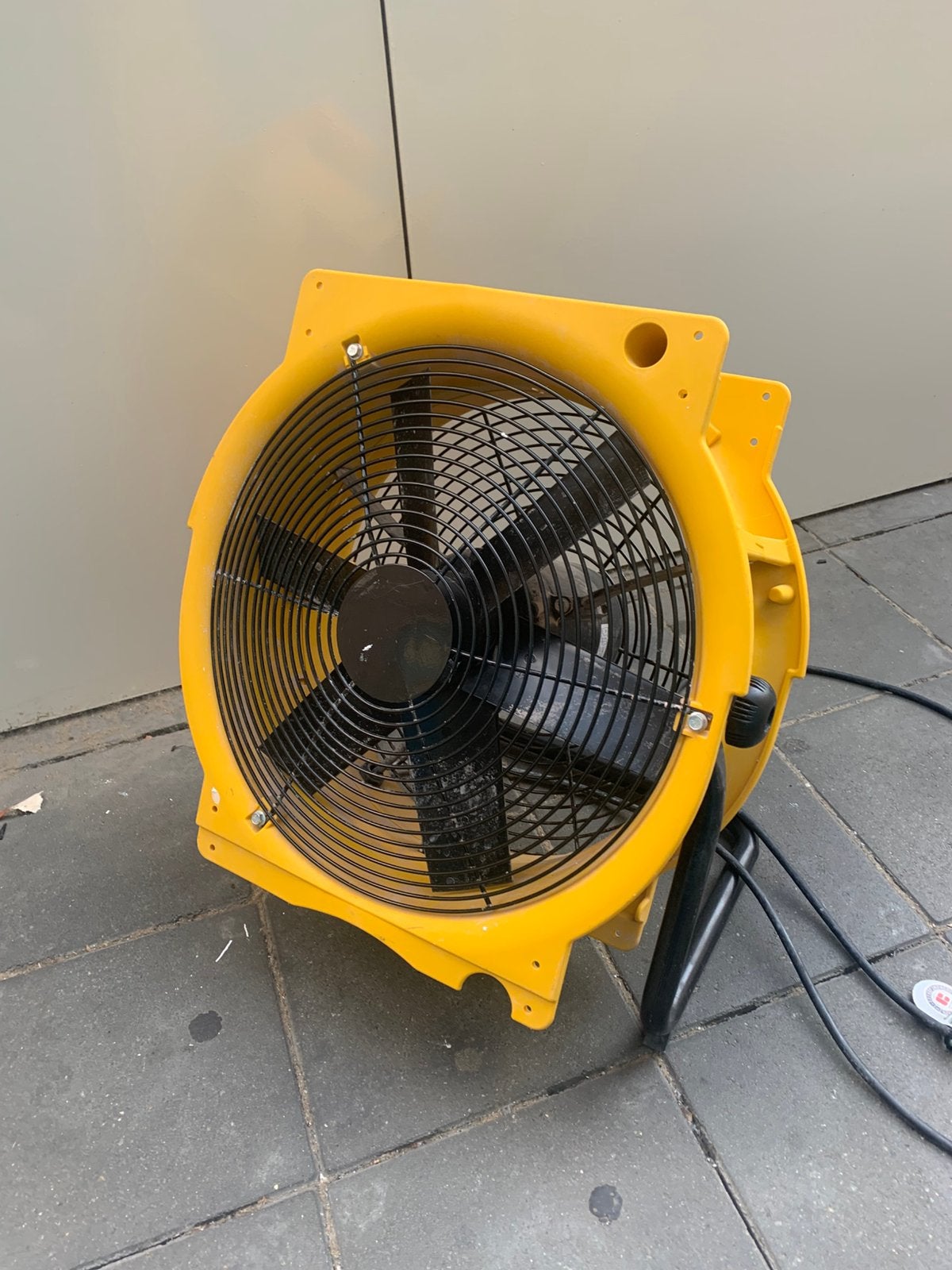 Vloerventilator, Ophalen, Zo goed als nieuw