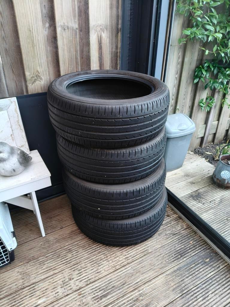 Toyo Proxes R52 215/50 R18 Zomerbanden - 3,5-4 mm profiel, Auto-onderdelen, Banden en Velgen, Ophalen, 18 inch, Band(en), Personenwagen