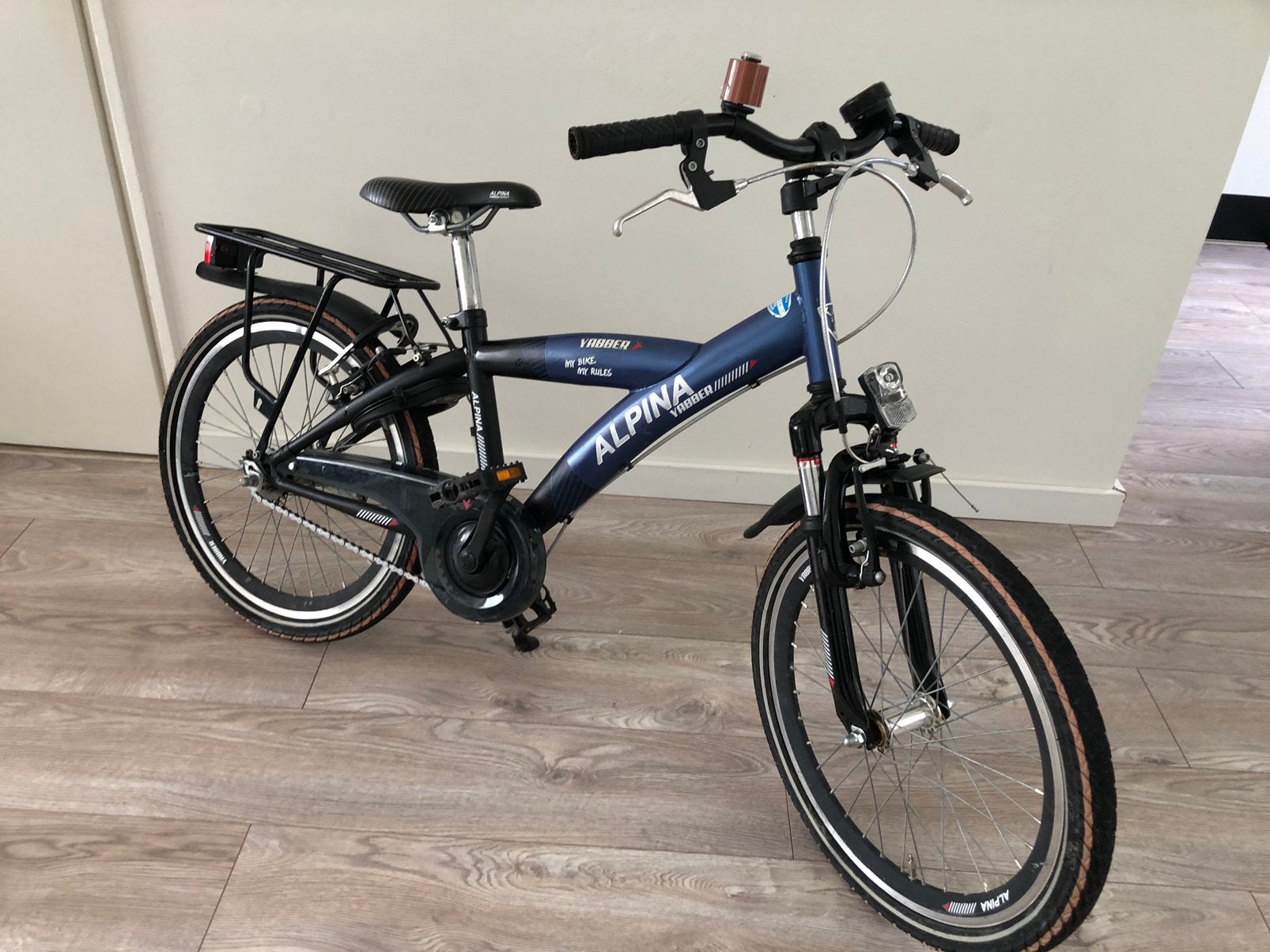 Alpina  20 inch jongefiets, Fietsen en Brommers, Fietsen | Jongens, Ophalen, Zo goed als nieuw, 20 inch, Handrem
