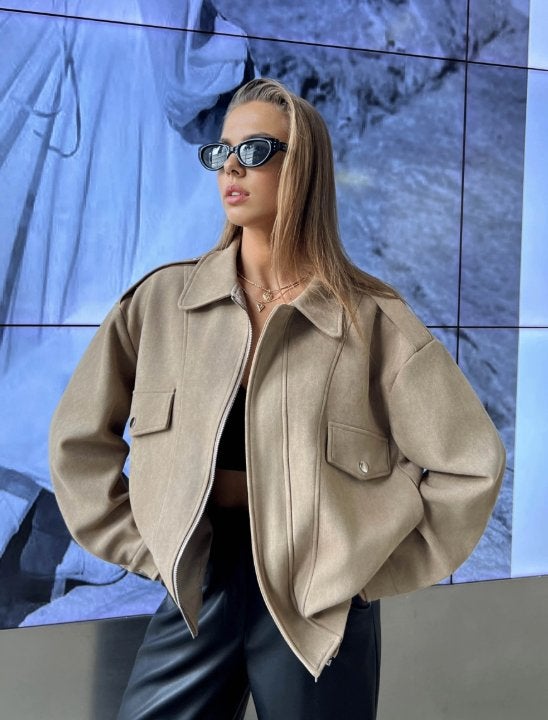 Vegan suede leer jas bomber beige bruin  M / L oversized, Unika Paris, Beige, Maat 42/44 (L), Nieuw