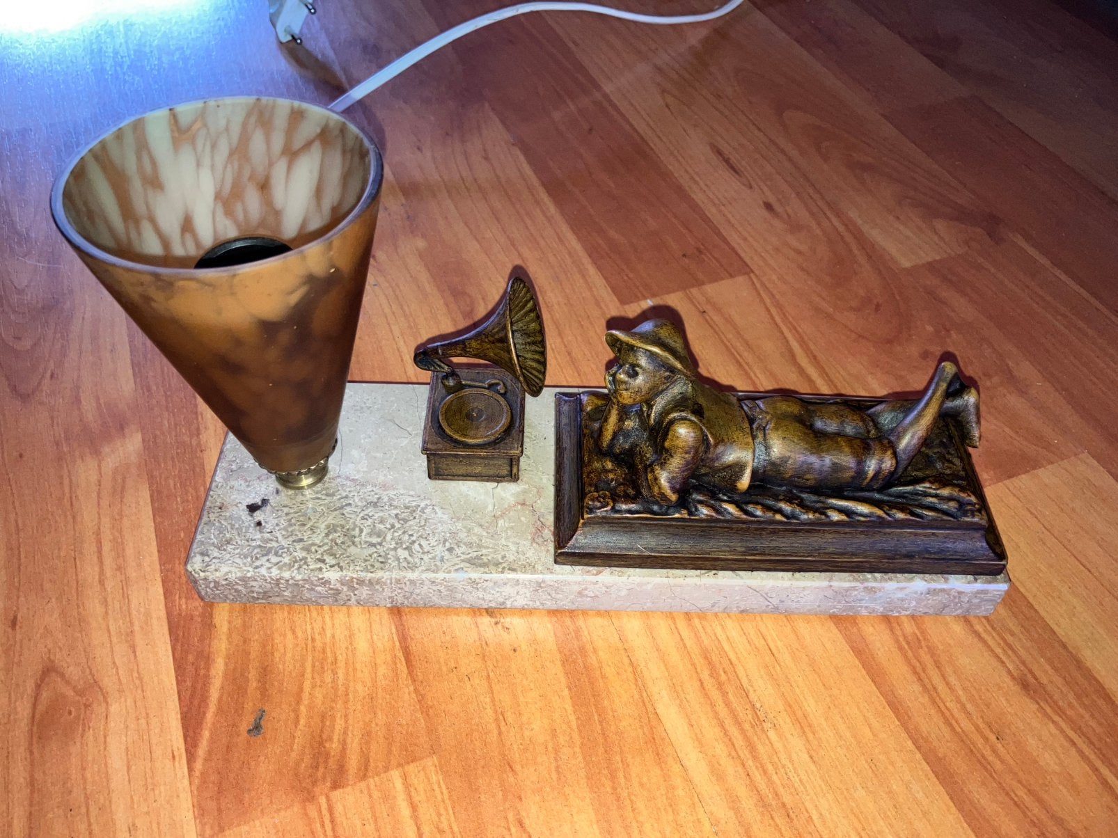 Fraai brons lampje., Antiek en Kunst, Ophalen of Verzenden