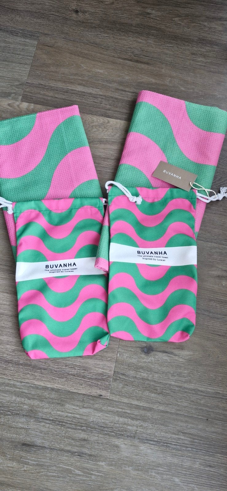 2x Buvanha strandlaken handdoek afm 200 x 90, Overige merken, Badlaken, Nieuw, Ophalen of Verzenden