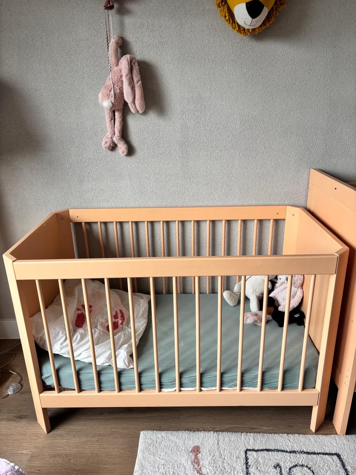 Kinderbedje, Gebruikt, 70 tot 85 cm, Lattenbodem, 140 tot 160 cm