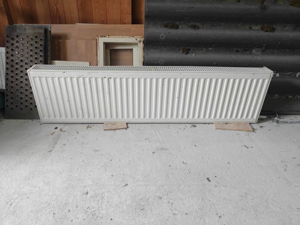 Radiator T22 160x40, Doe-het-zelf en Verbouw, Verwarming en Radiatoren, Ophalen, Radiator, 30 tot 80 cm