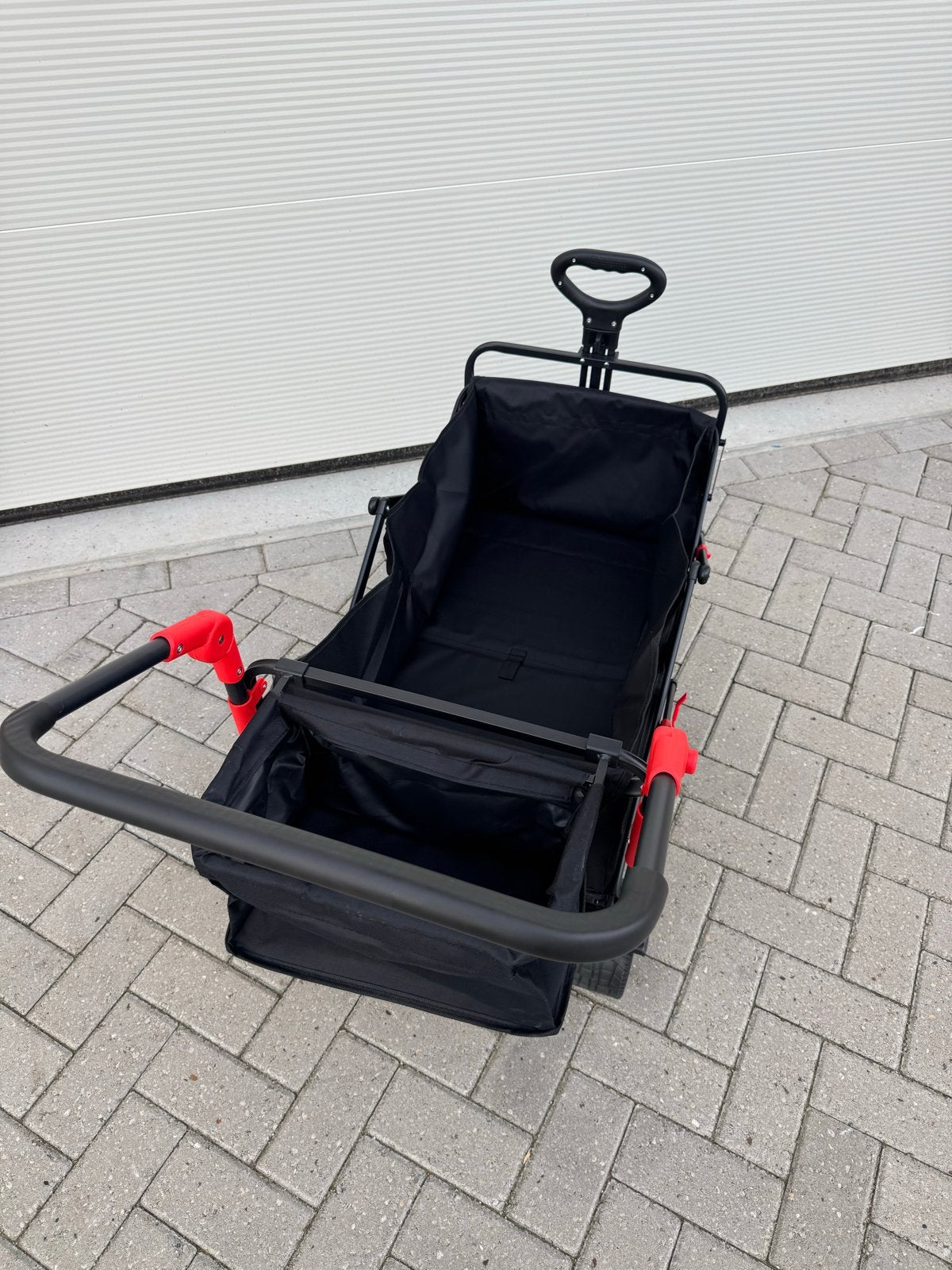 Opvouwbare bolderkar  - Zwart/Rood, Ophalen of Verzenden, Opvouwbaar, Zo goed als nieuw