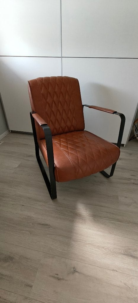 Fauteuil stoel leren cognac, Huis en Inrichting, Fauteuils, Ophalen, Industrieel modern, 75 tot 100 cm, Zo goed als nieuw