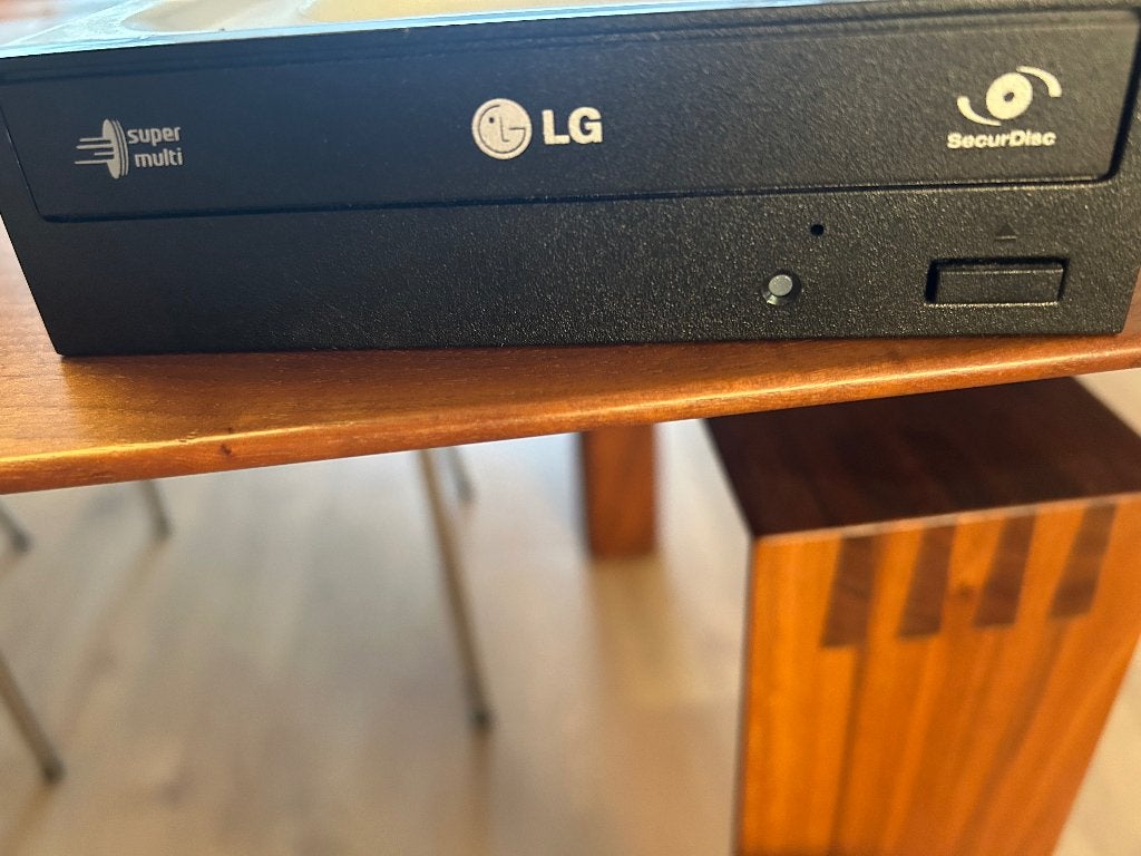 LG GH22NS40 Interne DVD-Brander / DVD-Writer (SATA), Ophalen of Verzenden, Gebruikt, Intern, Cd