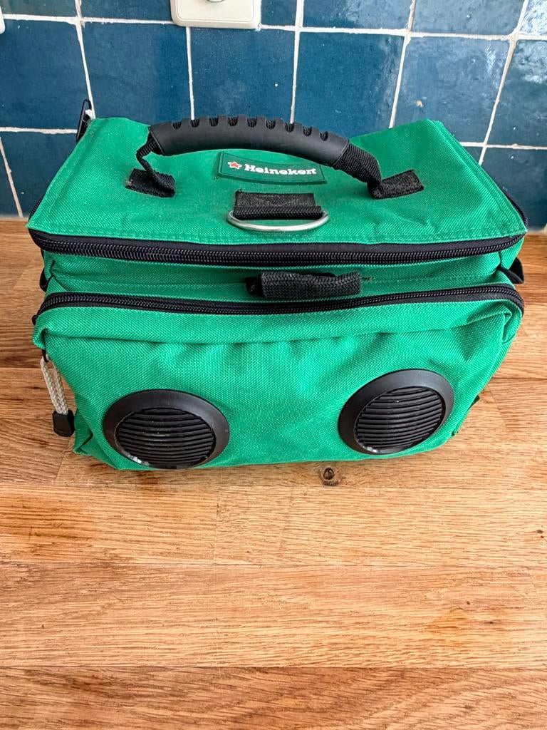 Heineken koeltas met ingebouwde speakers, Ophalen of Verzenden, Gebruikt, Koeltas, Koelelement