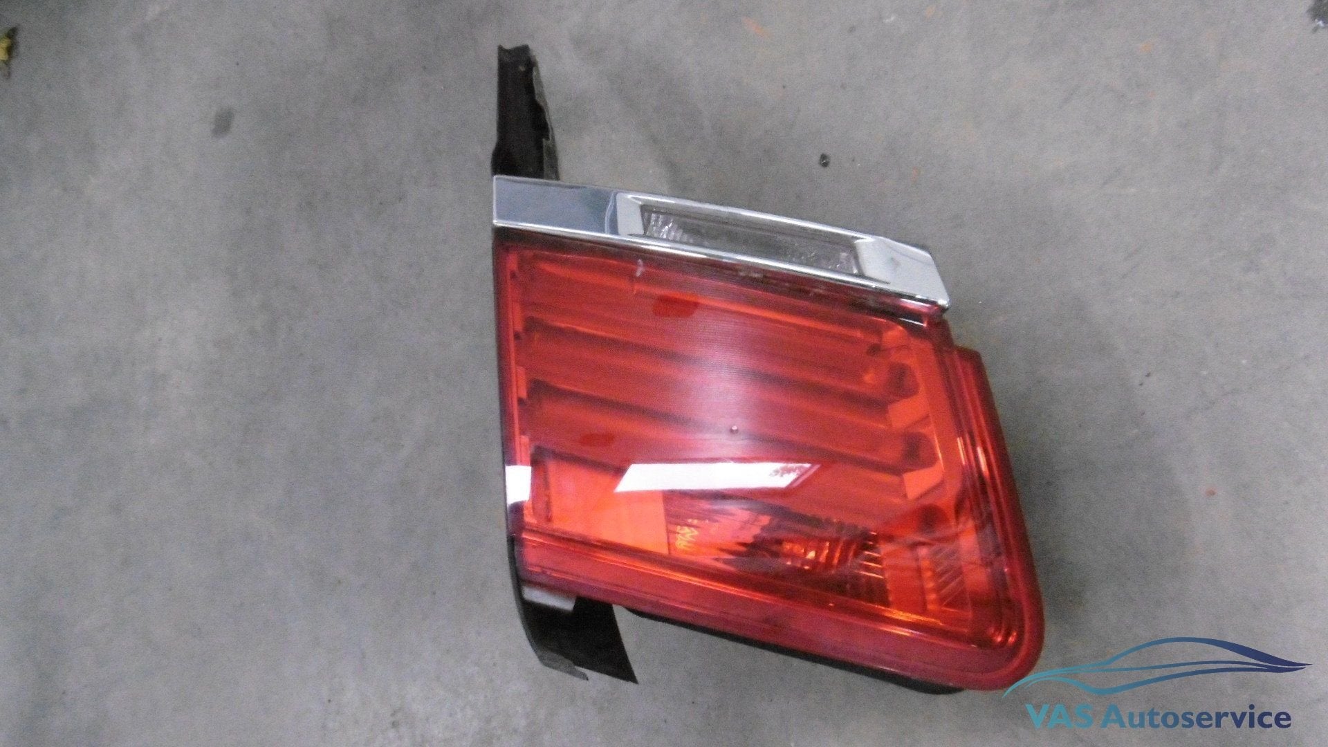 Achterlicht in klep BMW 7-serie links 6321 7 182 205, Gebruikt, -, Ophalen of Verzenden, -