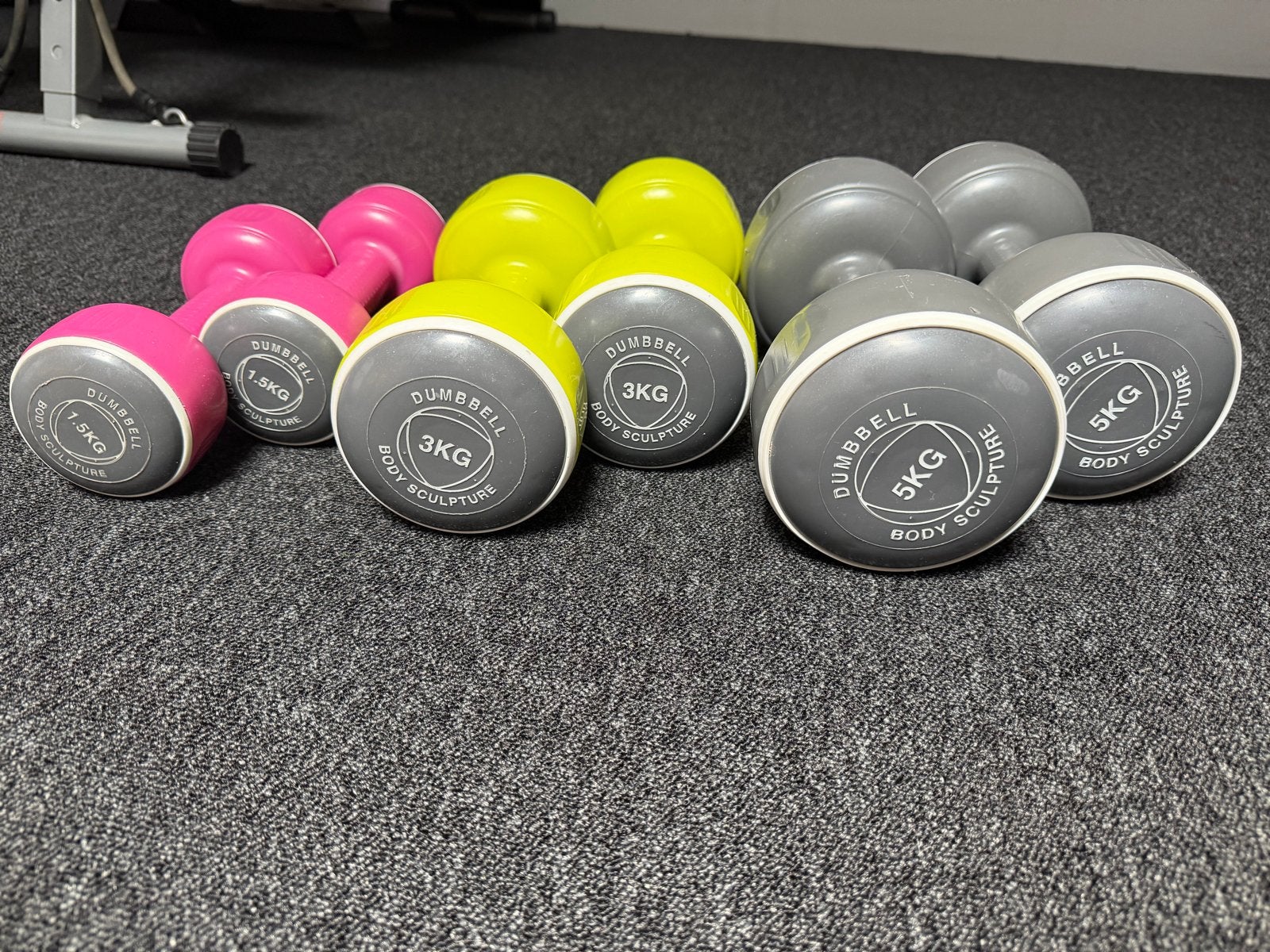 Dumbbell set 1.5kg, 3kg, 5kg - Body Sculpture, Ophalen, Zo goed als nieuw, Armen, Dumbbell