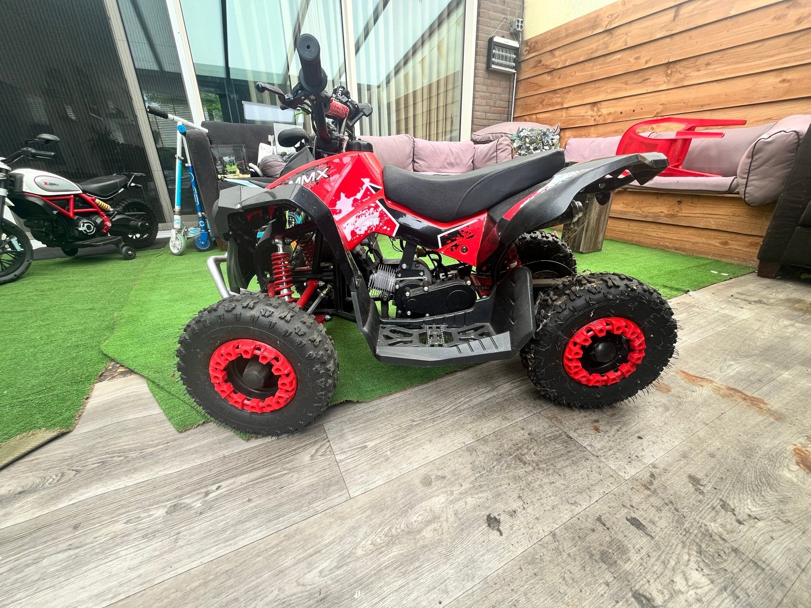 Quad Mini atv 49cc model avengel, Fietsen en Brommers, Ophalen