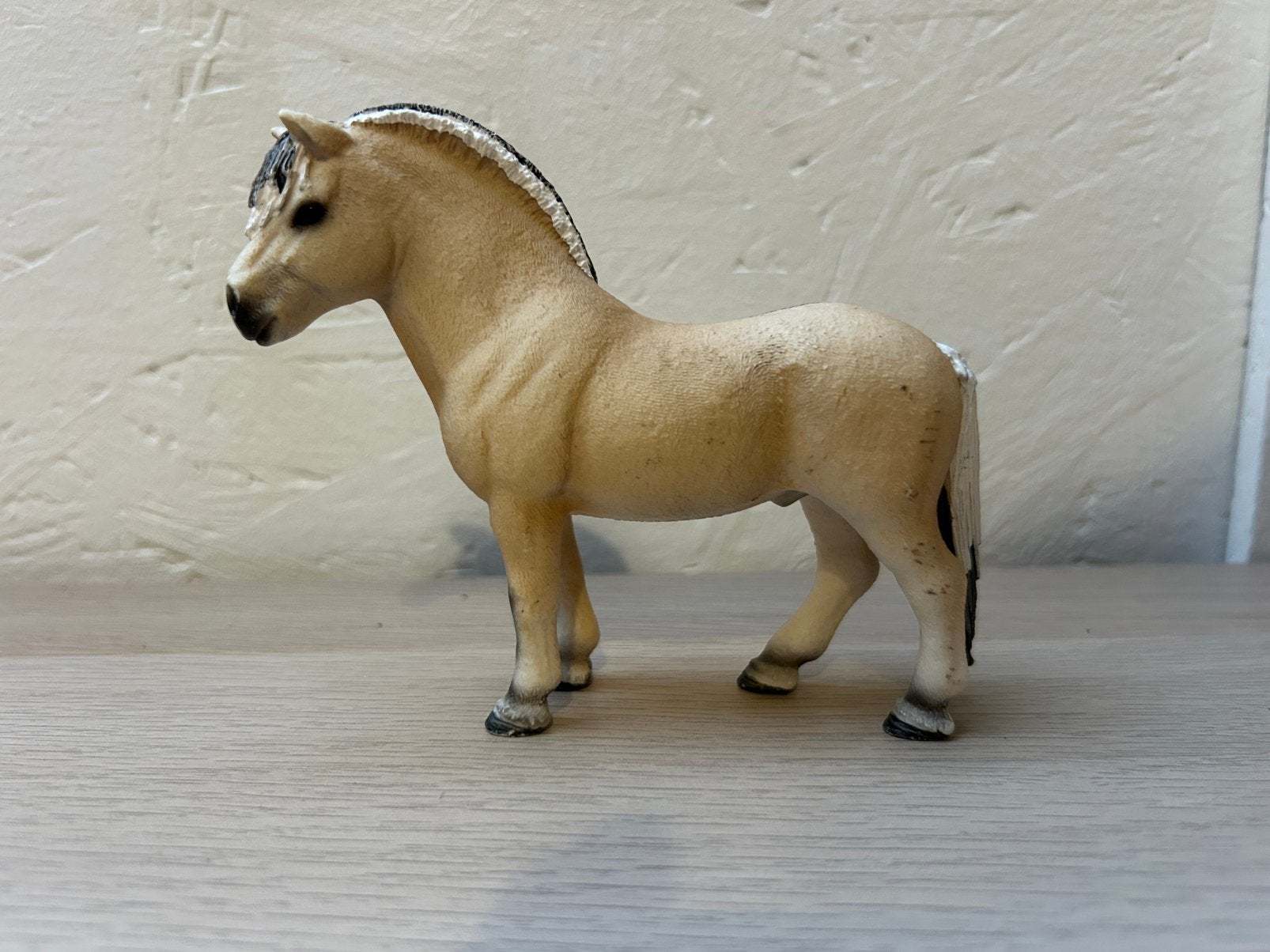 Schleich fjord hengst 2, Verzamelen, Dierenverzamelingen, Ophalen of Verzenden, Zo goed als nieuw, Paard, Beeldje of Figuurtje
