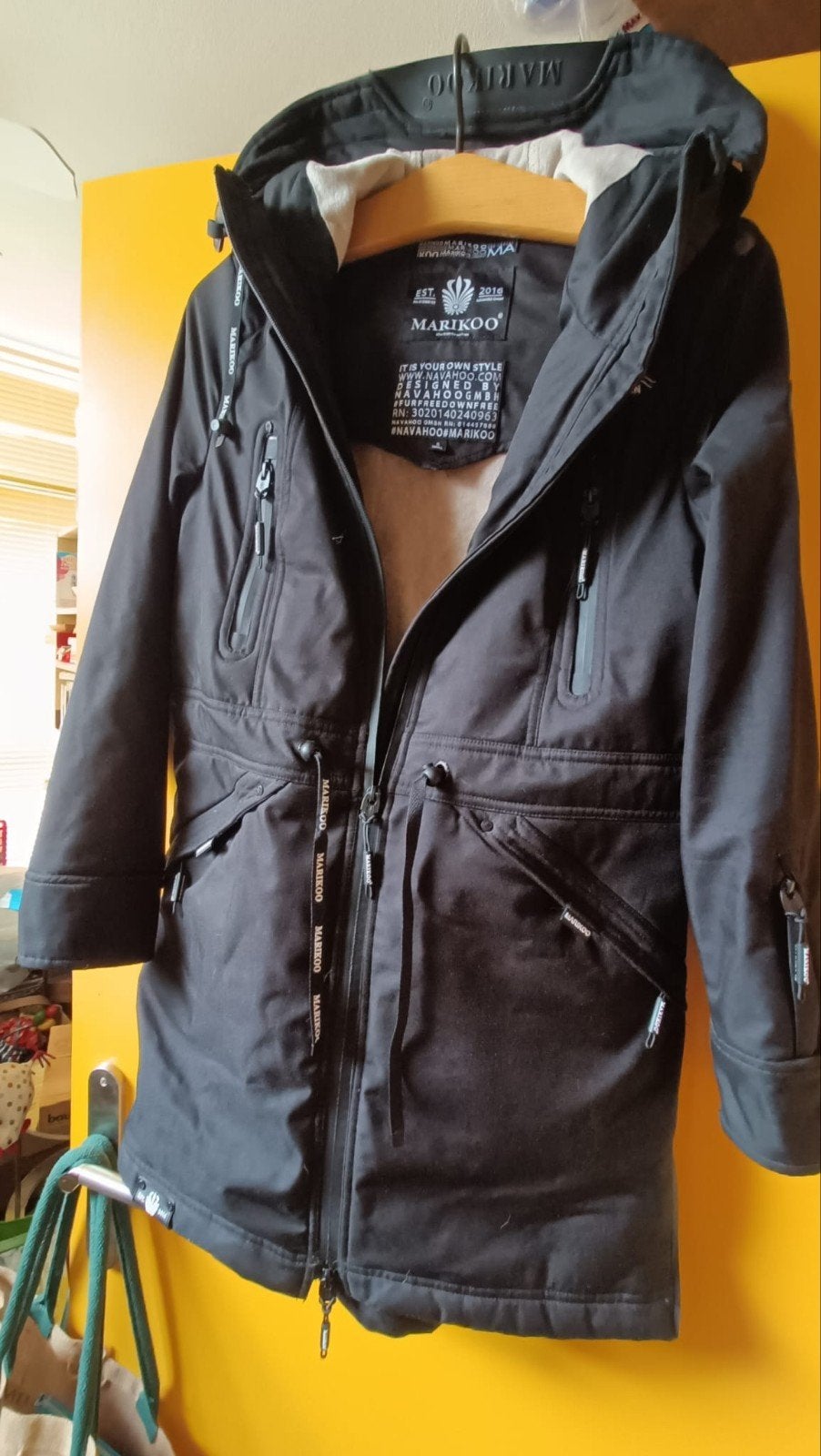 Marikoo winterjas dames zwart, maat S, Kleding | Dames, Marikoo, Zwart, Ophalen of Verzenden, Zo goed als nieuw