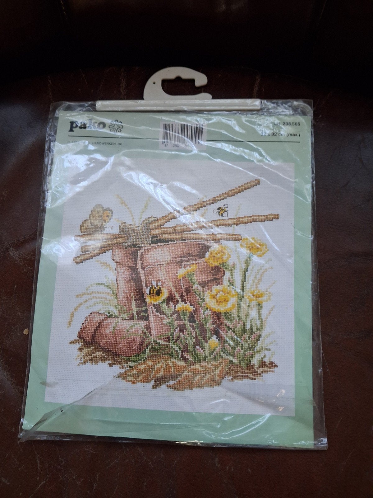 Te koop pako borduur compleet pakket., Hobby en Vrije tijd, Ophalen of Verzenden, Nieuw, Borduurpakket