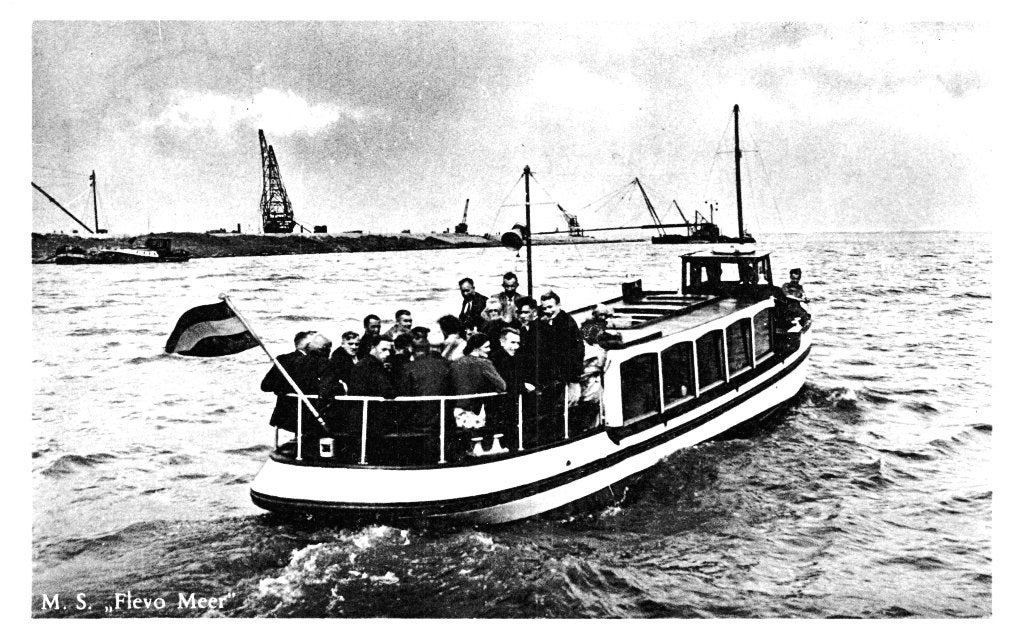 968002	Zuiderzeewerken	M S Flevo Meer	Harderwijk	1952, Verzamelen, Ansichtkaarten | Nederland, Ophalen of Verzenden, 1940 tot 1960