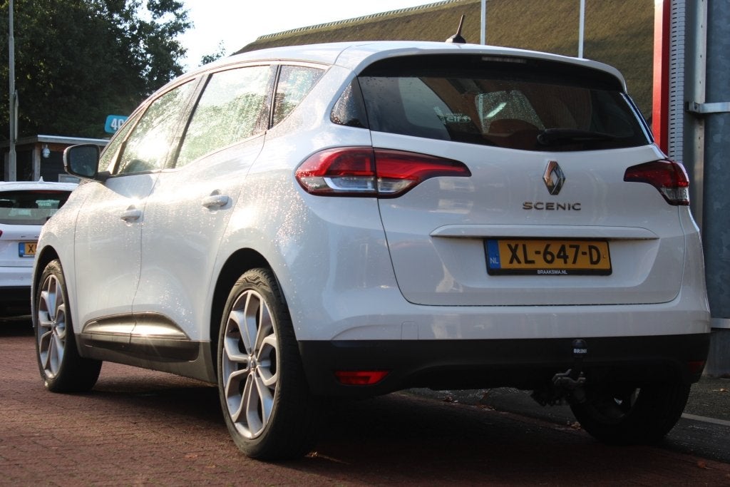 Renault Mégane Scenic 1.2 TCE *Zen* | Trekhaak | Carplay |, Auto's, Stof, Gebruikt, 4 cilinders, 1850 kg