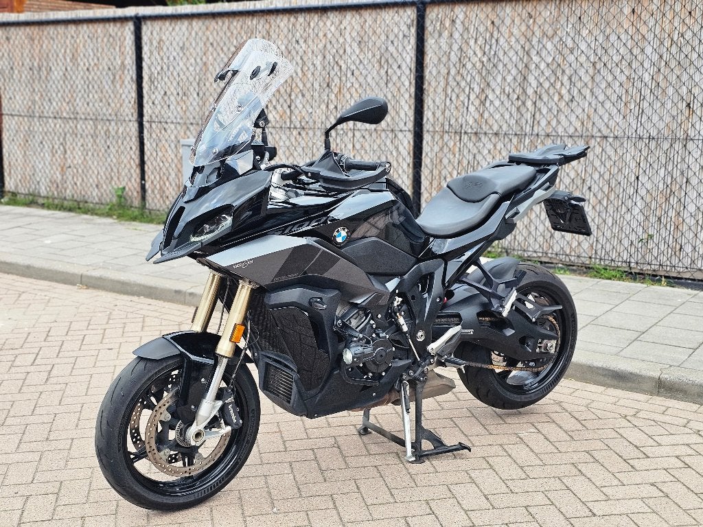 BMW S 1000 XR Triple Black | 2023 | BTW | Dealeronderhouden, Bedrijf, Meer dan 35 kW, Toermotor
